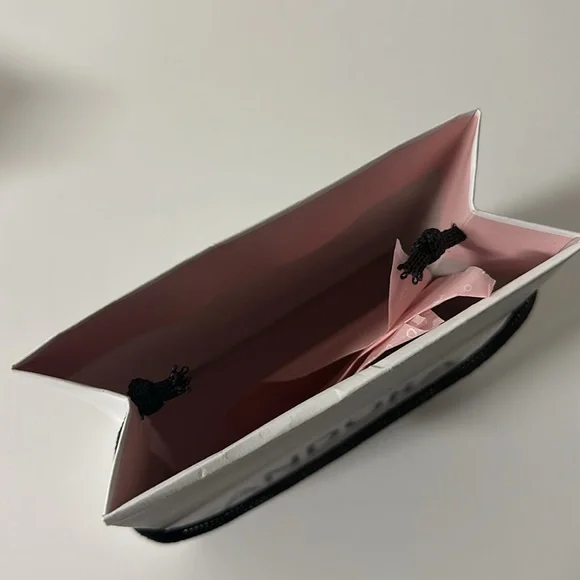 New Pandora silver charm bracelet with gift Bag & charm box - Picture 15 of 15